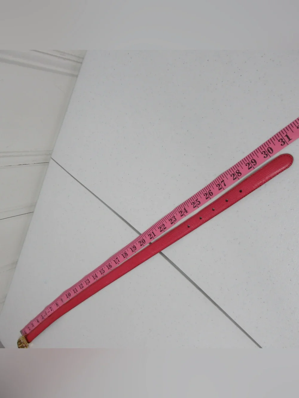 Vintage 1987 Liz Claiborne Croc Embossed Pink Leather Belt Size Small